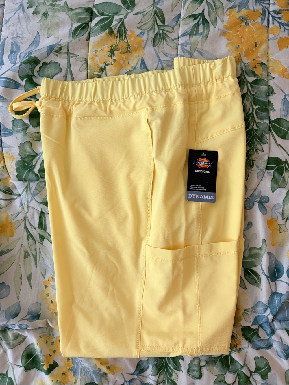 Dickies Medically Yellow Dynamix Medical Scrub Shorts